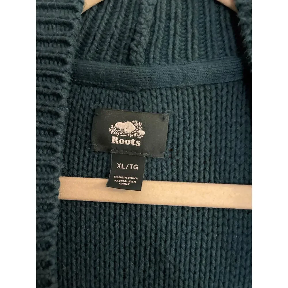 ROOTS CHENILLE CABLE KNIT CARDIGAN SIZE XL